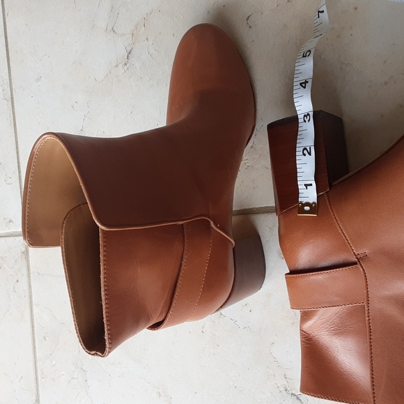 Tory Burch almost new boots - Picture 8 of 11